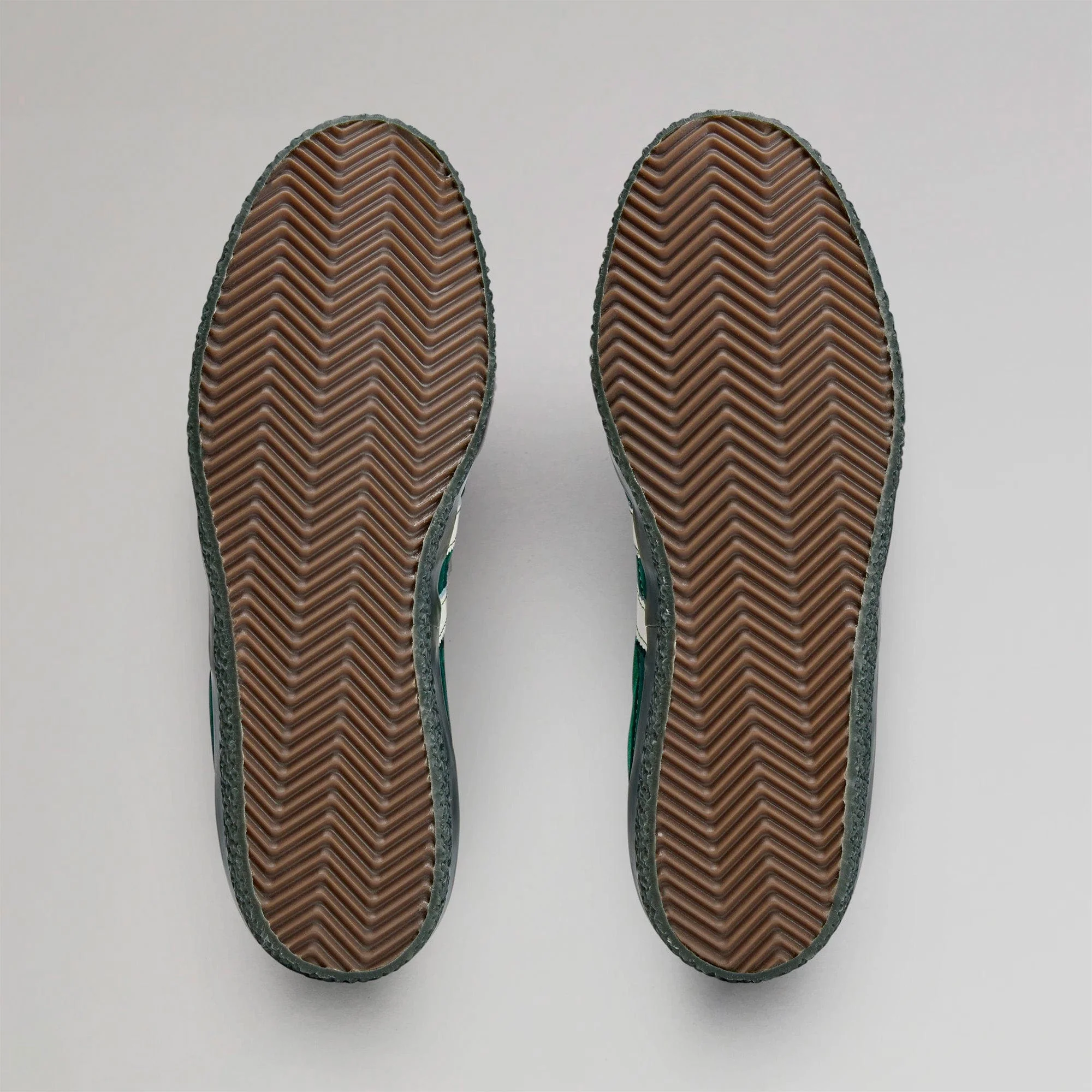 adidas Celtic 2025/26 SPZL Trainer - Image 4