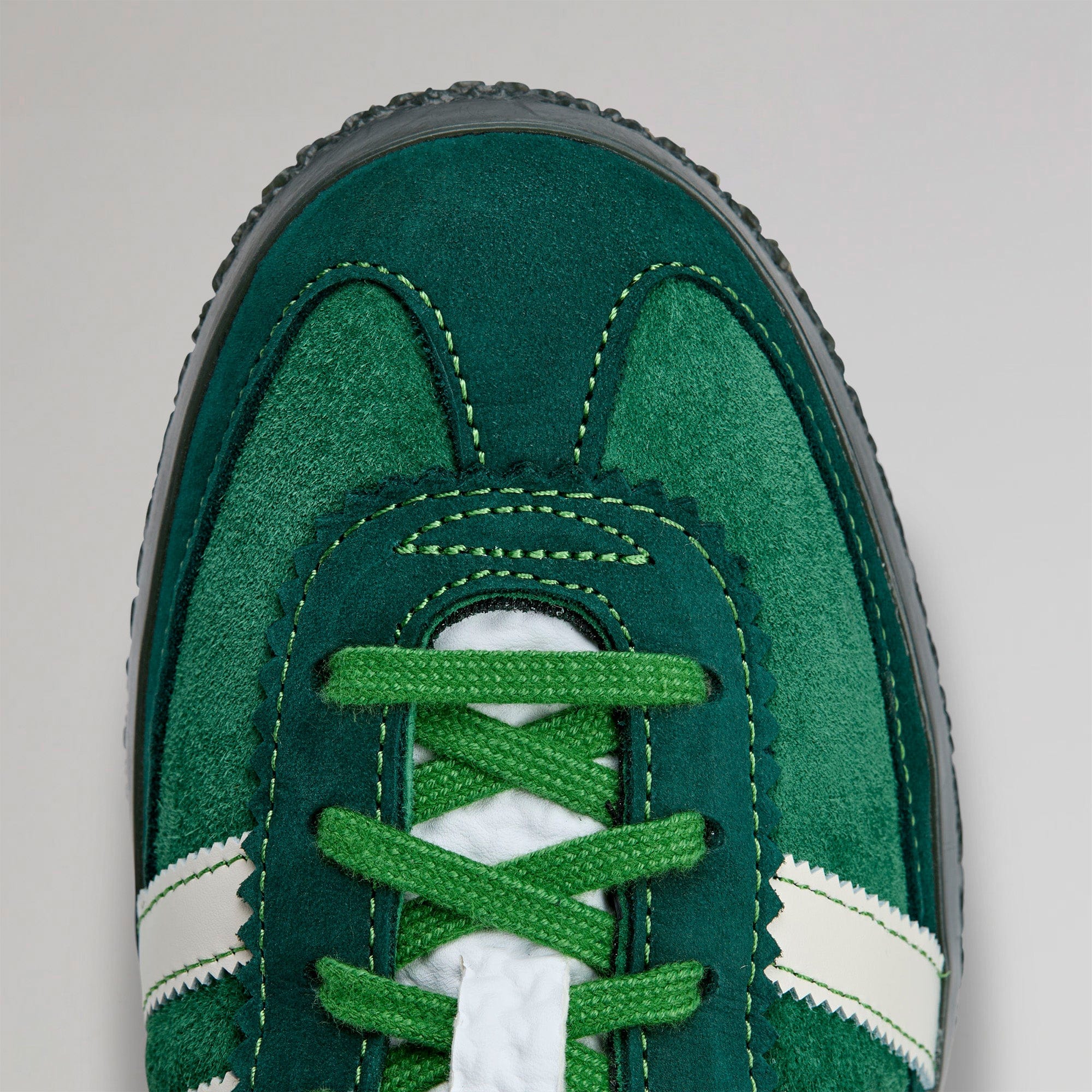 adidas Celtic 2025/26 SPZL Trainer - Image 7