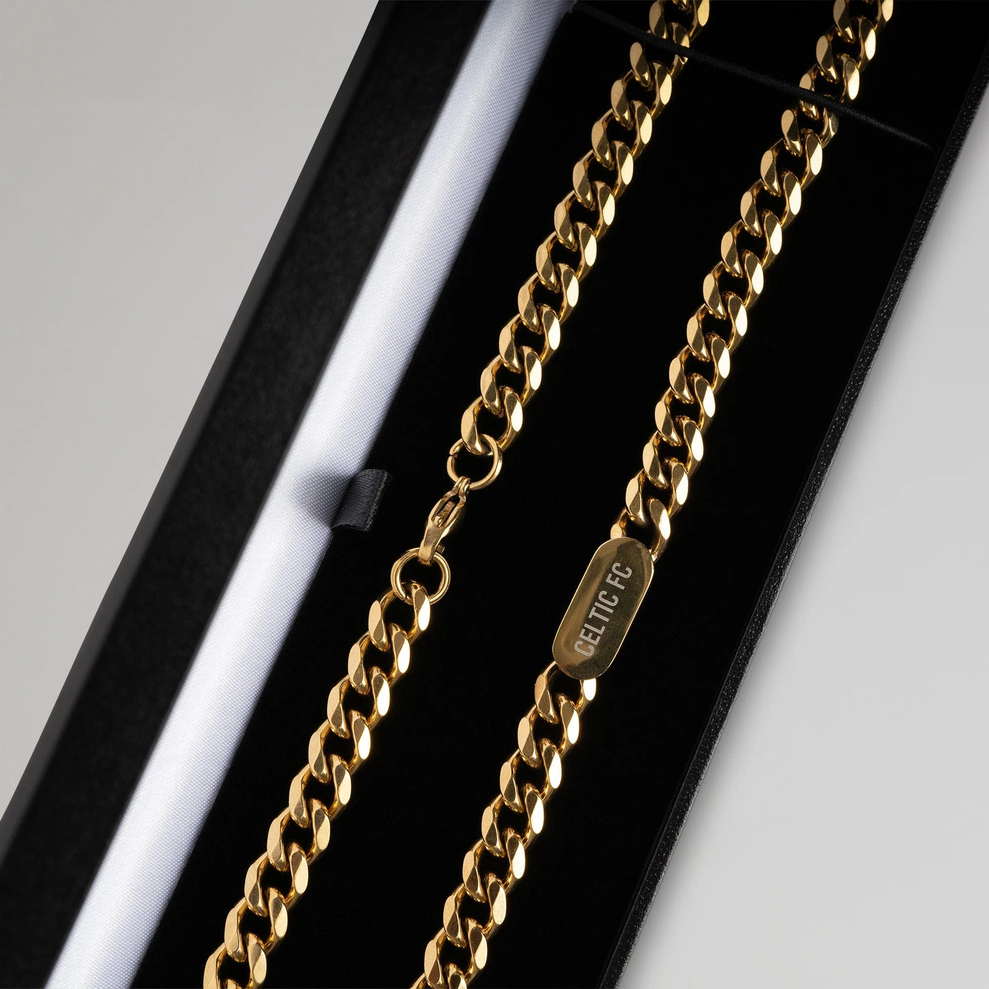 Celtic Gold Plated Chain - Image 2