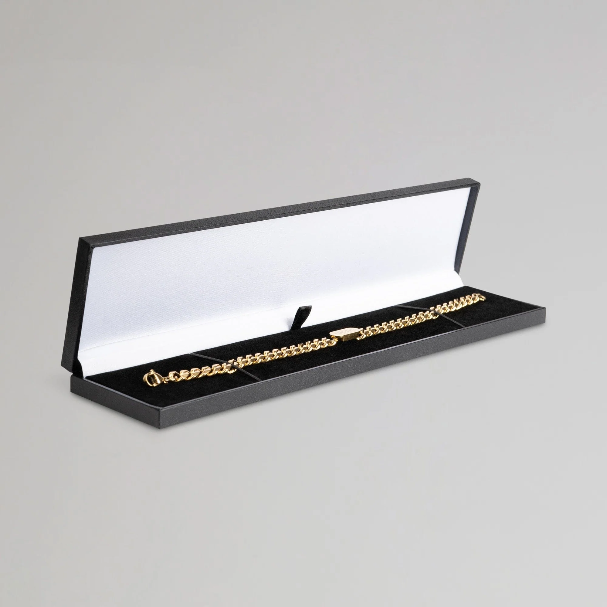 Celtic Gold Plated Chain Bracelet - Image 4