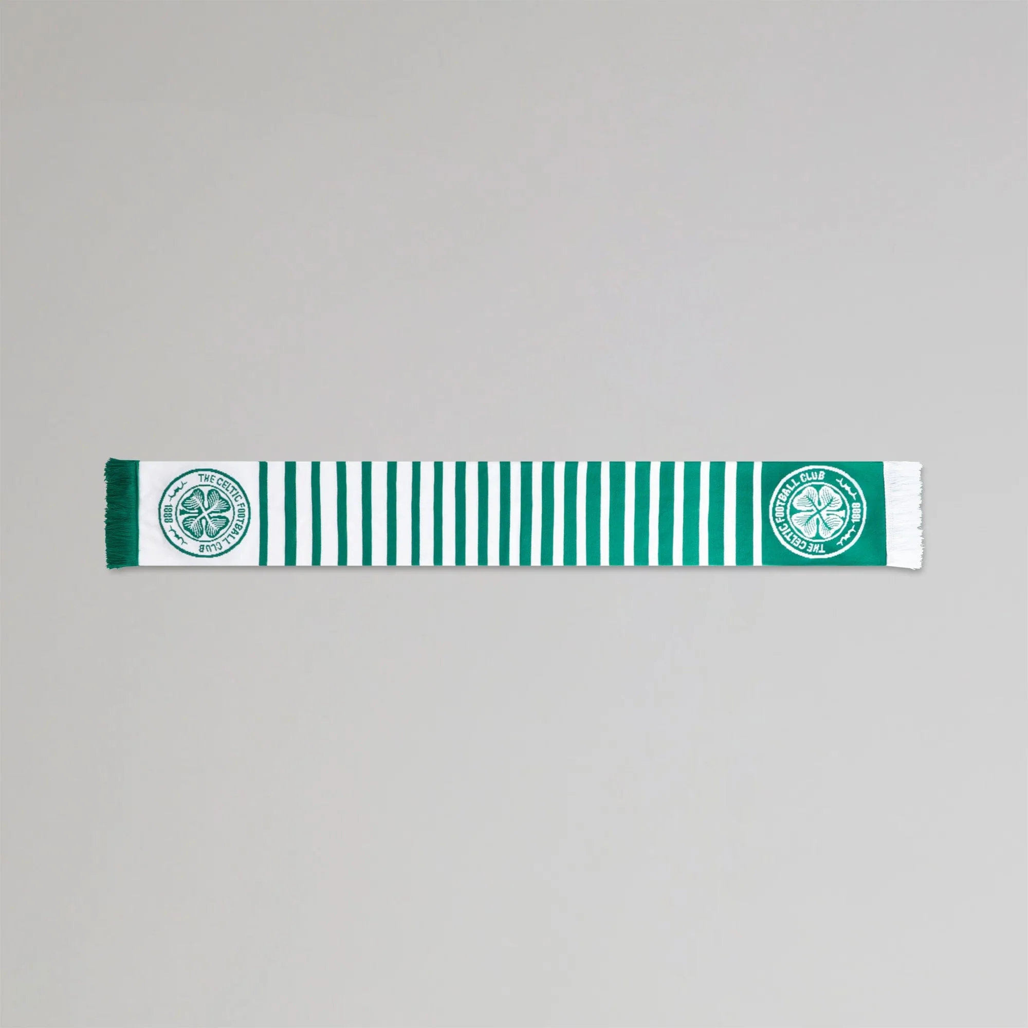 Celtic Green and White Gradient Scarf - Image 2
