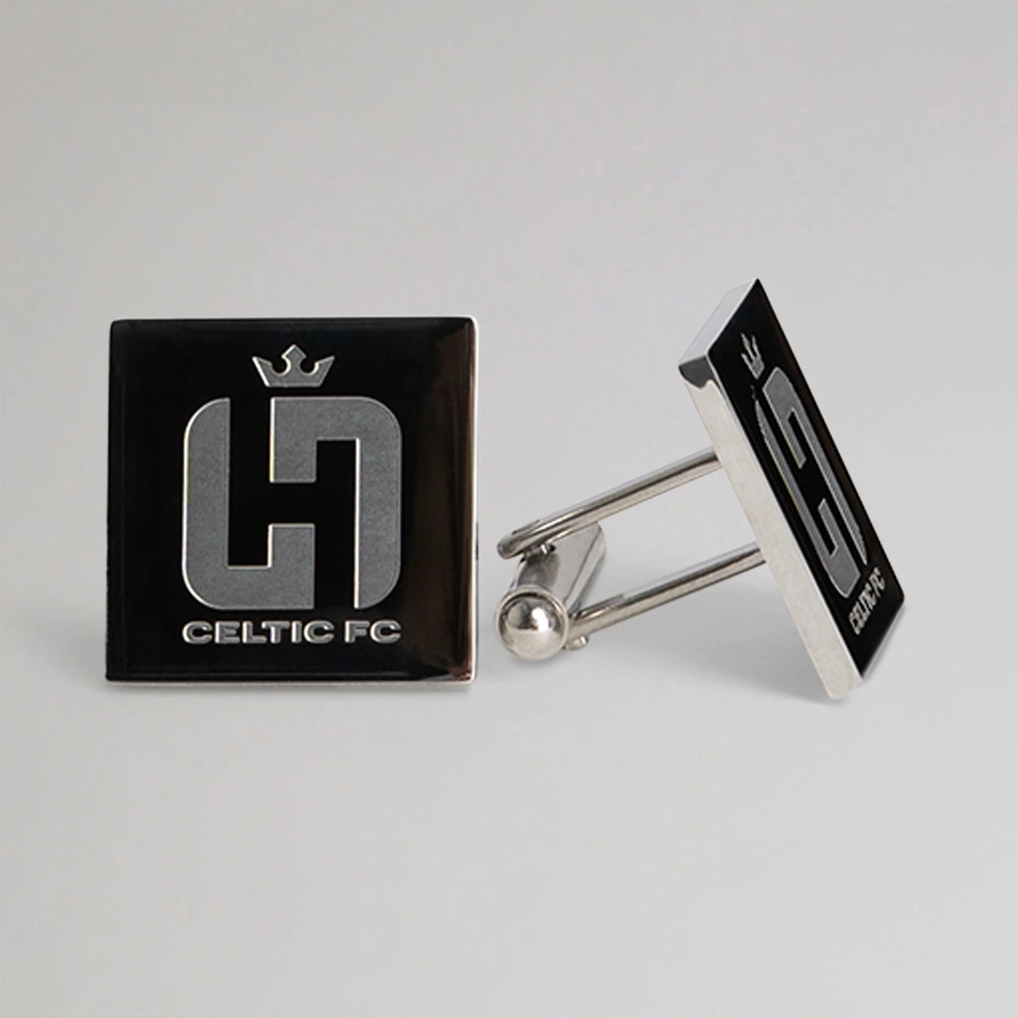 Celtic Henrik Larsson Cufflinks - Image 2