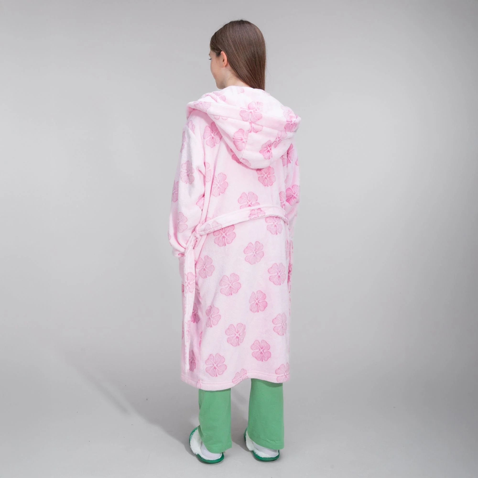 Celtic Junior Pink Clover Print Robe - Image 3