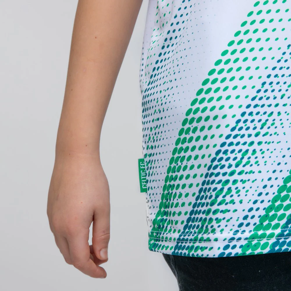 Celtic Junior Diagonal Dot Pattern T-Shirt - Image 4