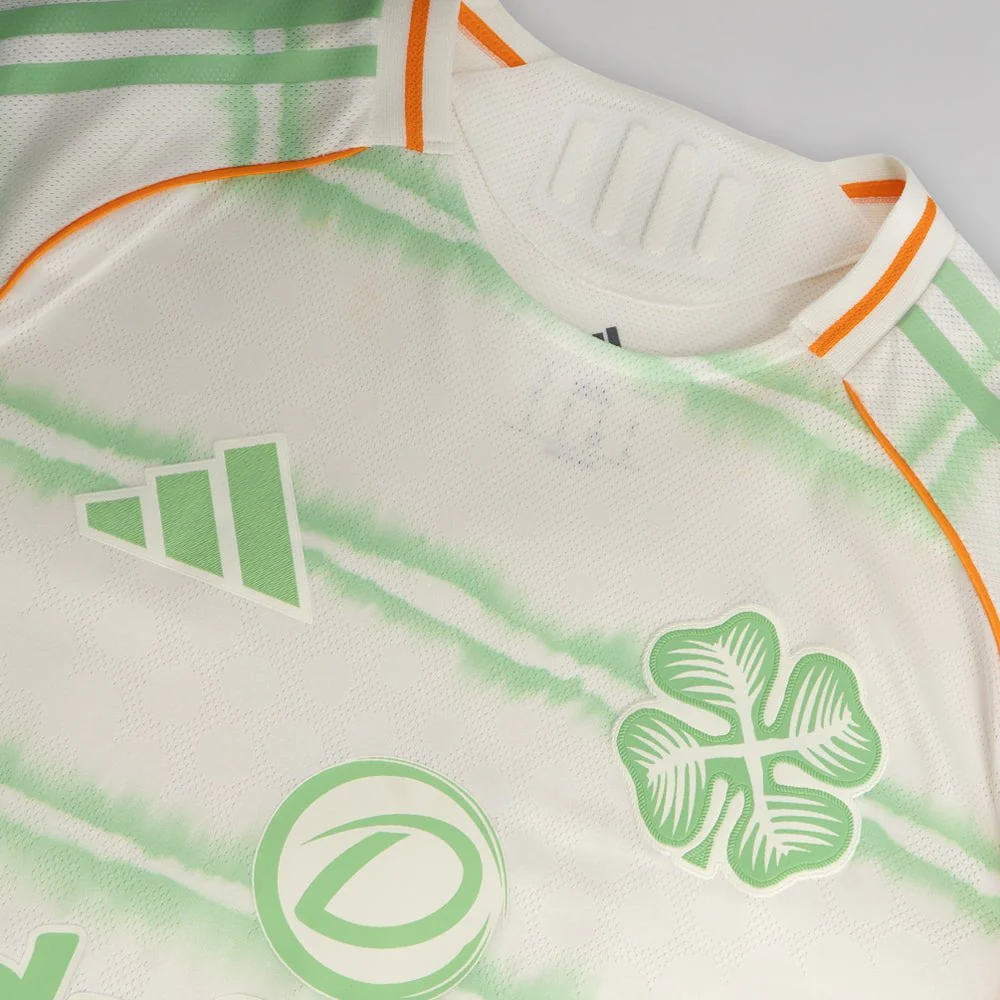 Celtic Men's 2025/26 Authentic Third Shirt - Image 3