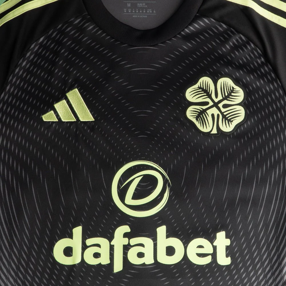 Celtic Men's 2025/26 Third Goalkeeper Long Sleeve Shirt - Image 3