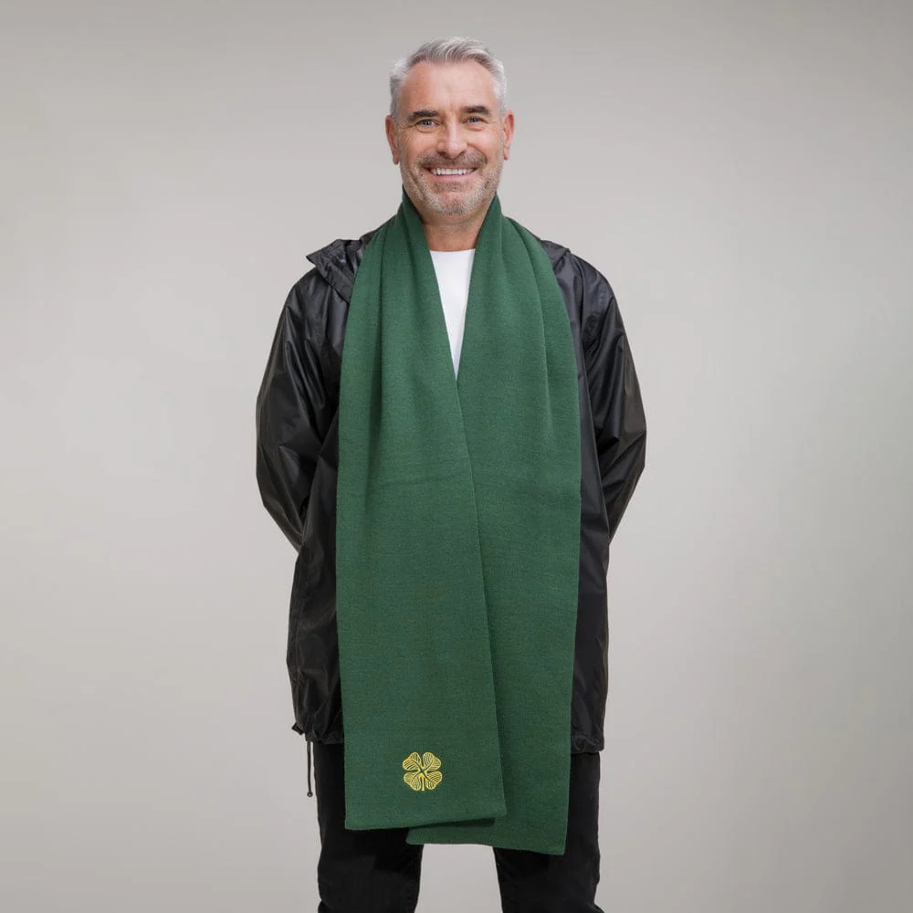 Celtic Premium Clover Scarf - Image 3