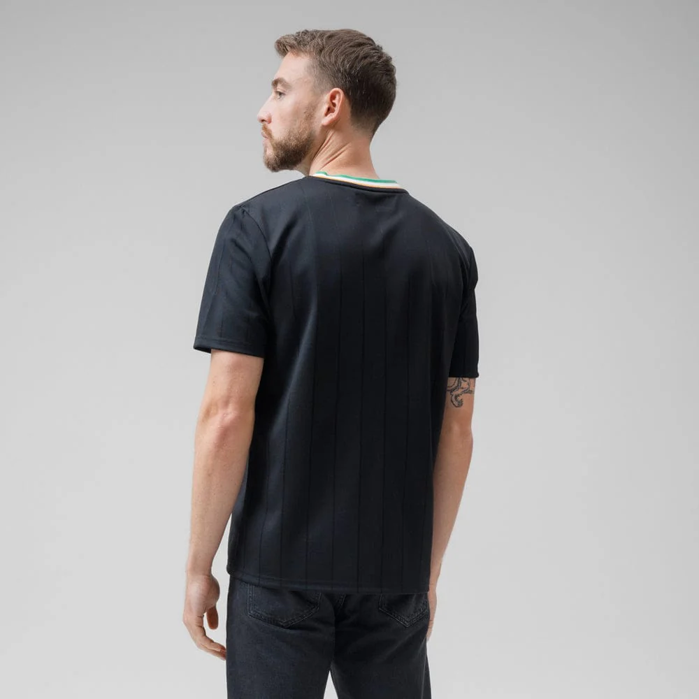 Celtic Tricolour Black Jersey - Image 3